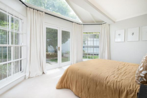 Stylish Central Modern - House Von Holdt
